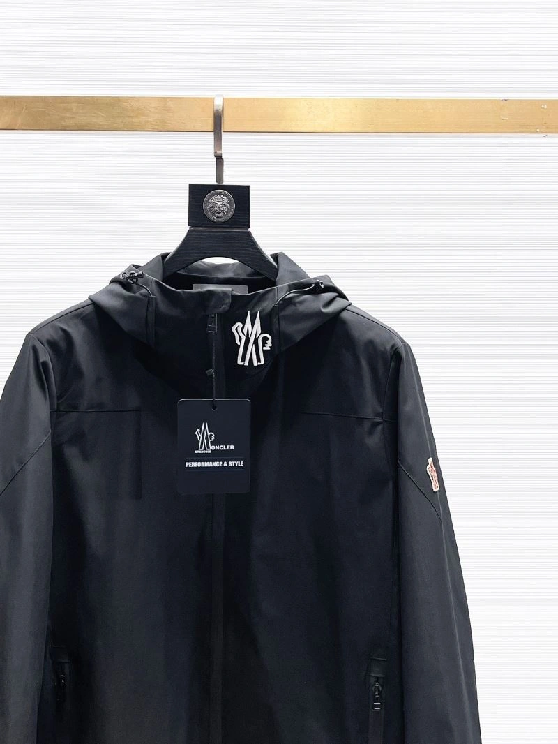 Moncler Outwear Trendy 140171
