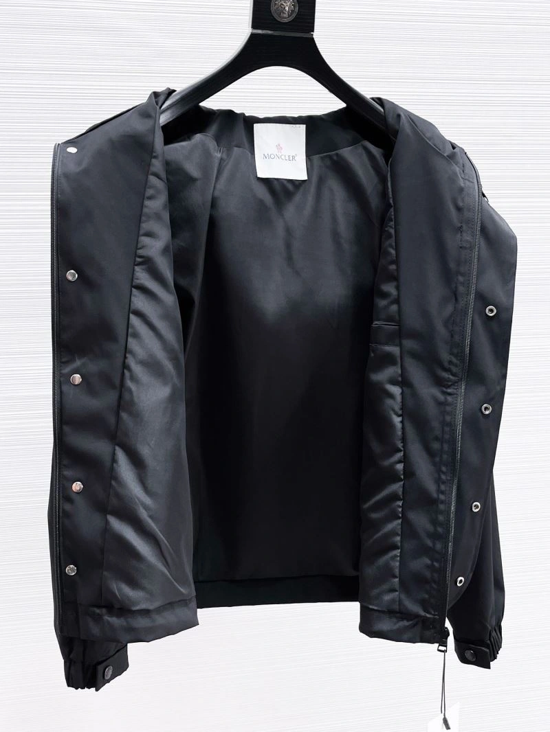 FreshLook Moncler Outwear 140161