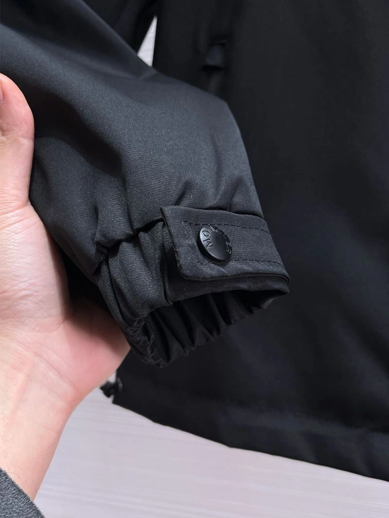 FreshLook Moncler Outwear 140161