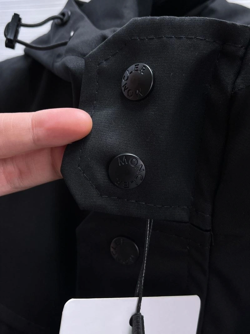 FreshLook Moncler Outwear 140161
