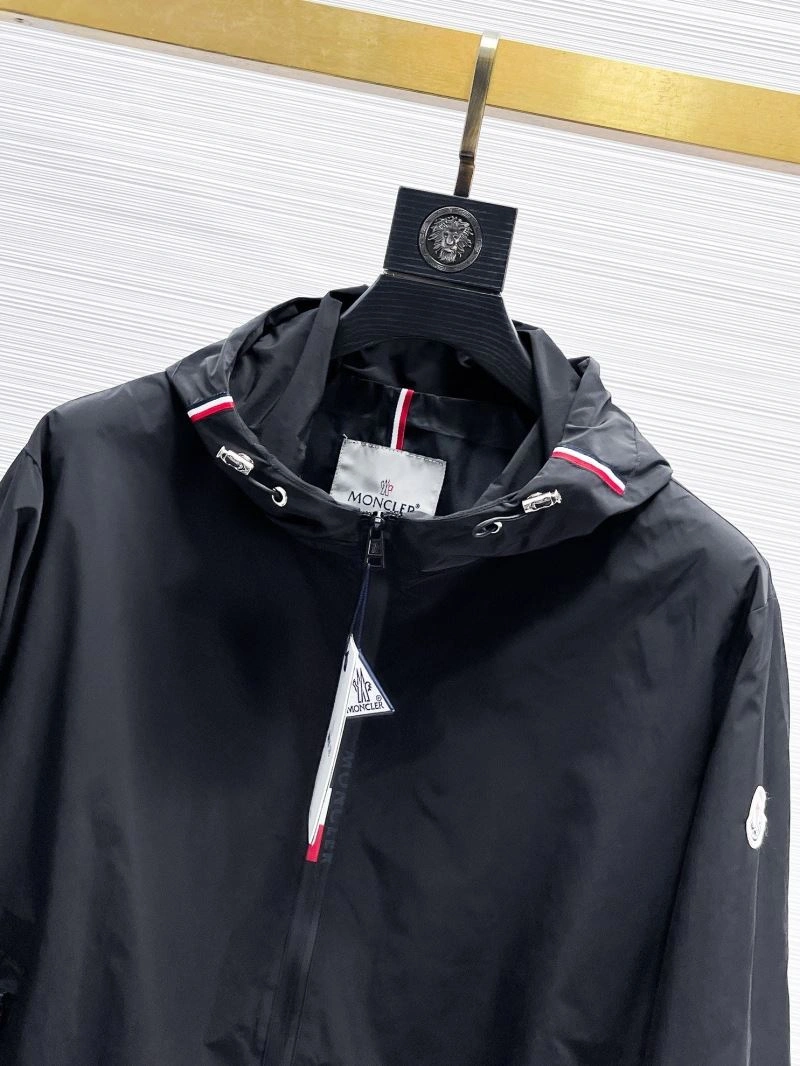 TimelessDesign Moncler Outwear 140172