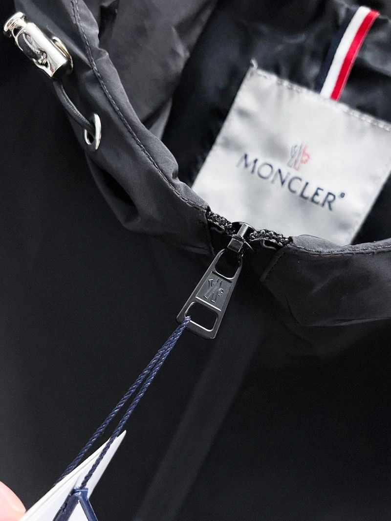 TimelessDesign Moncler Outwear 140172