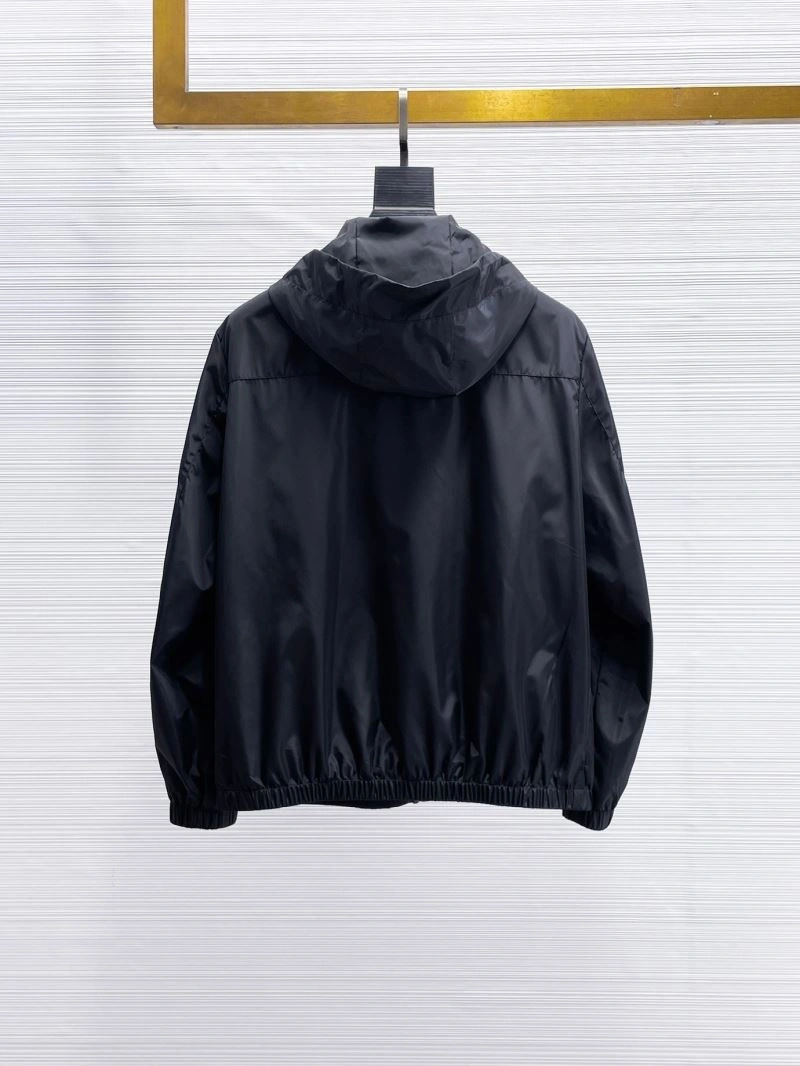 Moncler Outwear QuickDry 140175