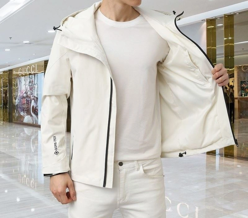 Moncler Outwear HighQuality 140162