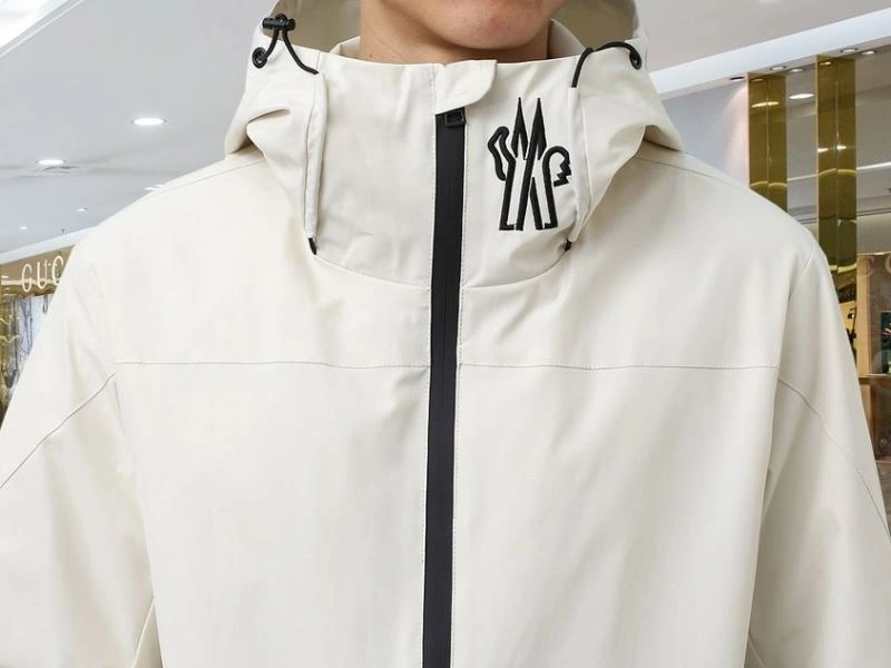 Moncler Outwear HighQuality 140162