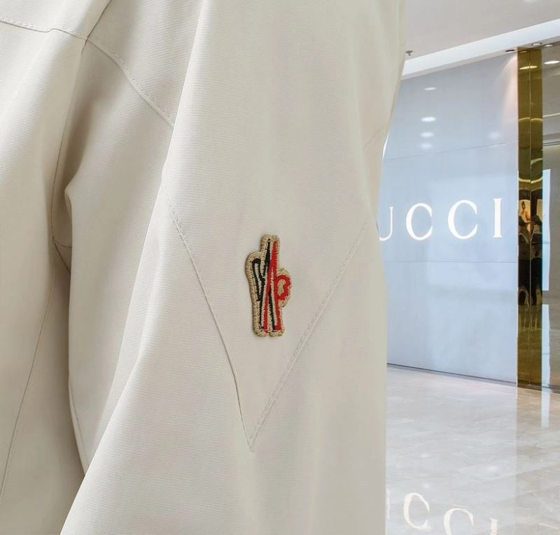 Moncler Outwear HighQuality 140162