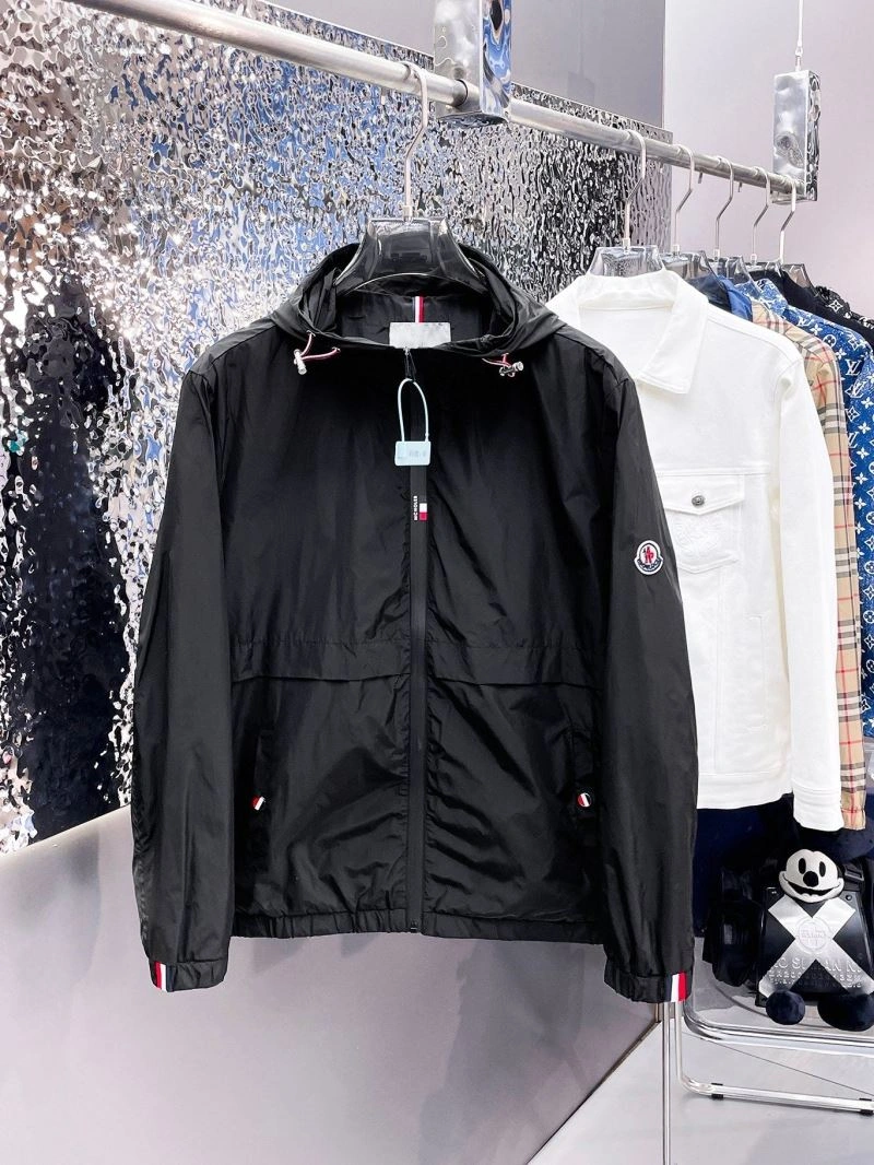 Timeless Moncler Outwear 140156