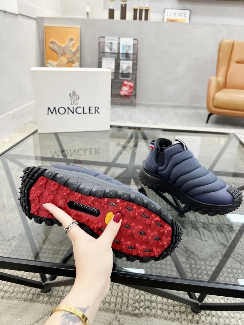 Moncler Shoes Bold 4240