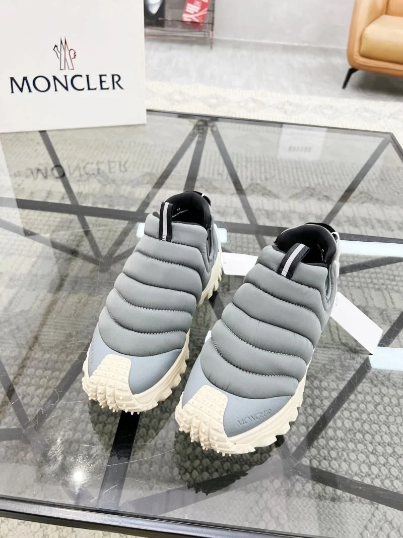 Sleek Moncler Shoes 4288