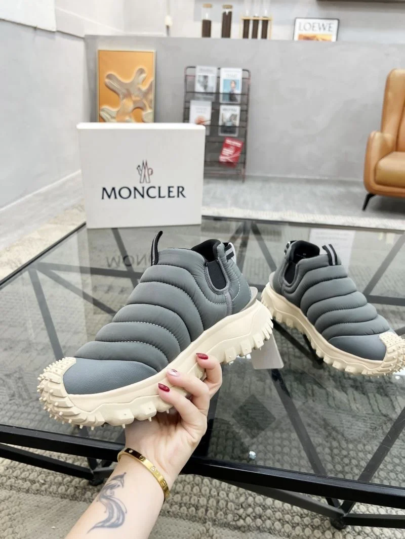Sleek Moncler Shoes 4288