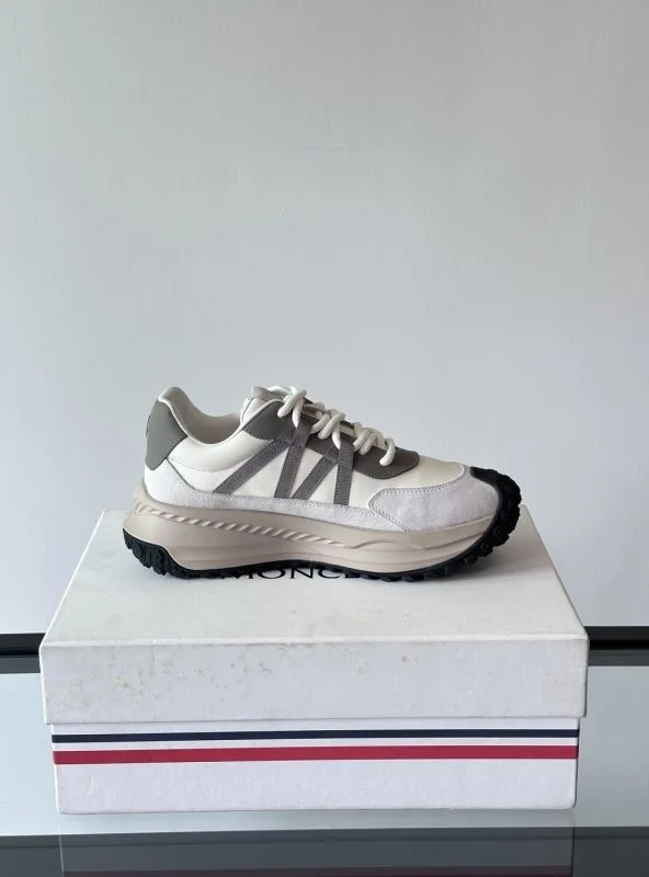 ComfortFit Moncler Shoes 4221
