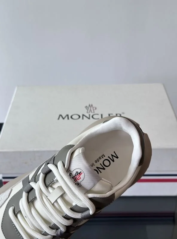 ComfortFit Moncler Shoes 4221