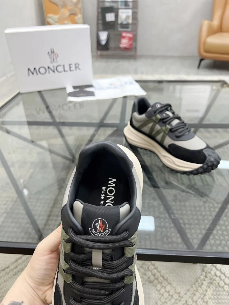 Timeless Moncler Shoes 4213