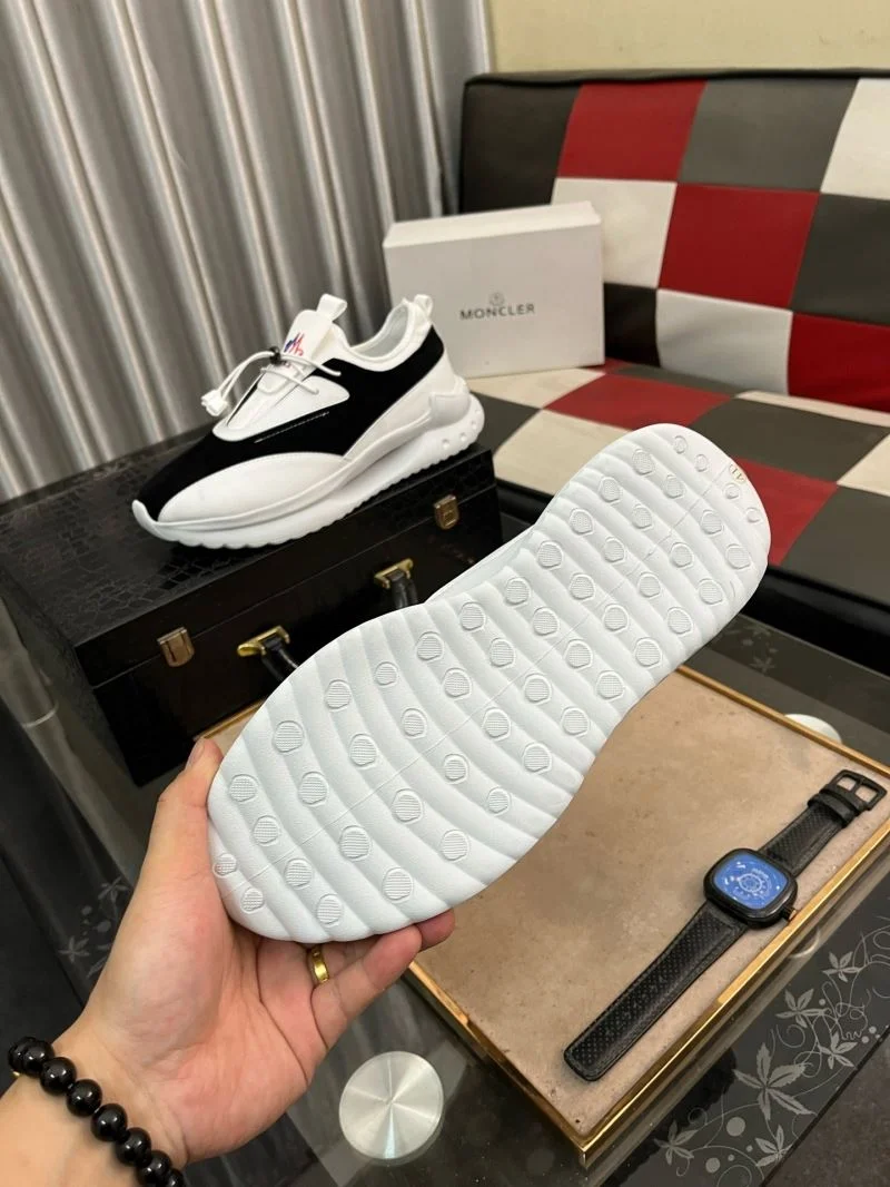 MoistureWicking Moncler Shoes 13672