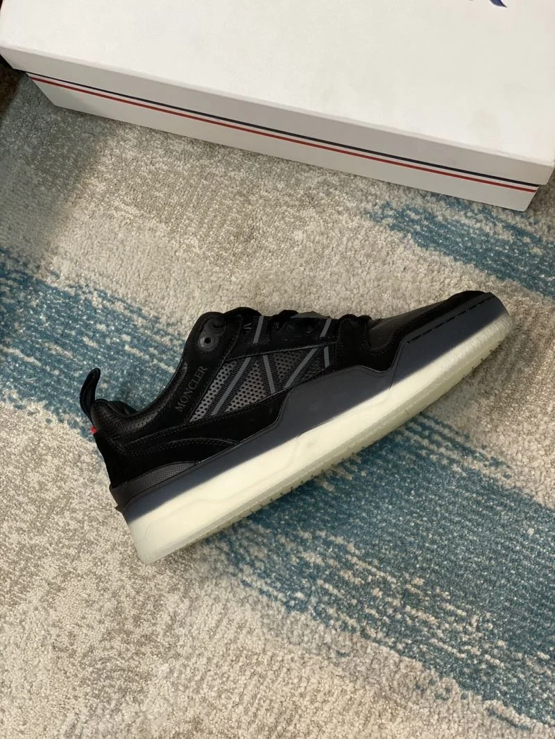 Snug Moncler Shoes 13648