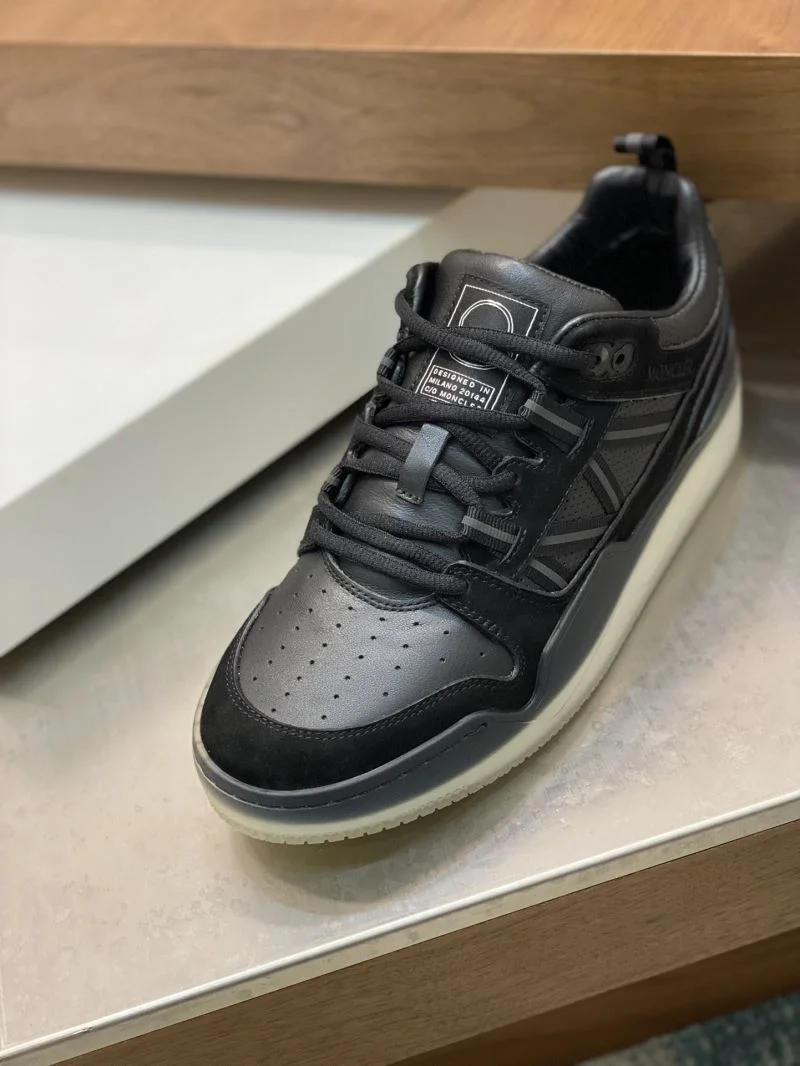 Snug Moncler Shoes 13648