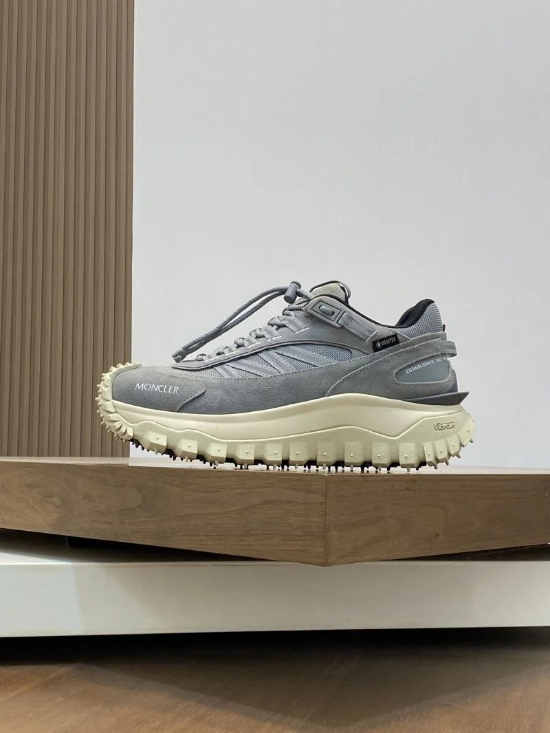 Moncler Shoes SmoothTexture 13636