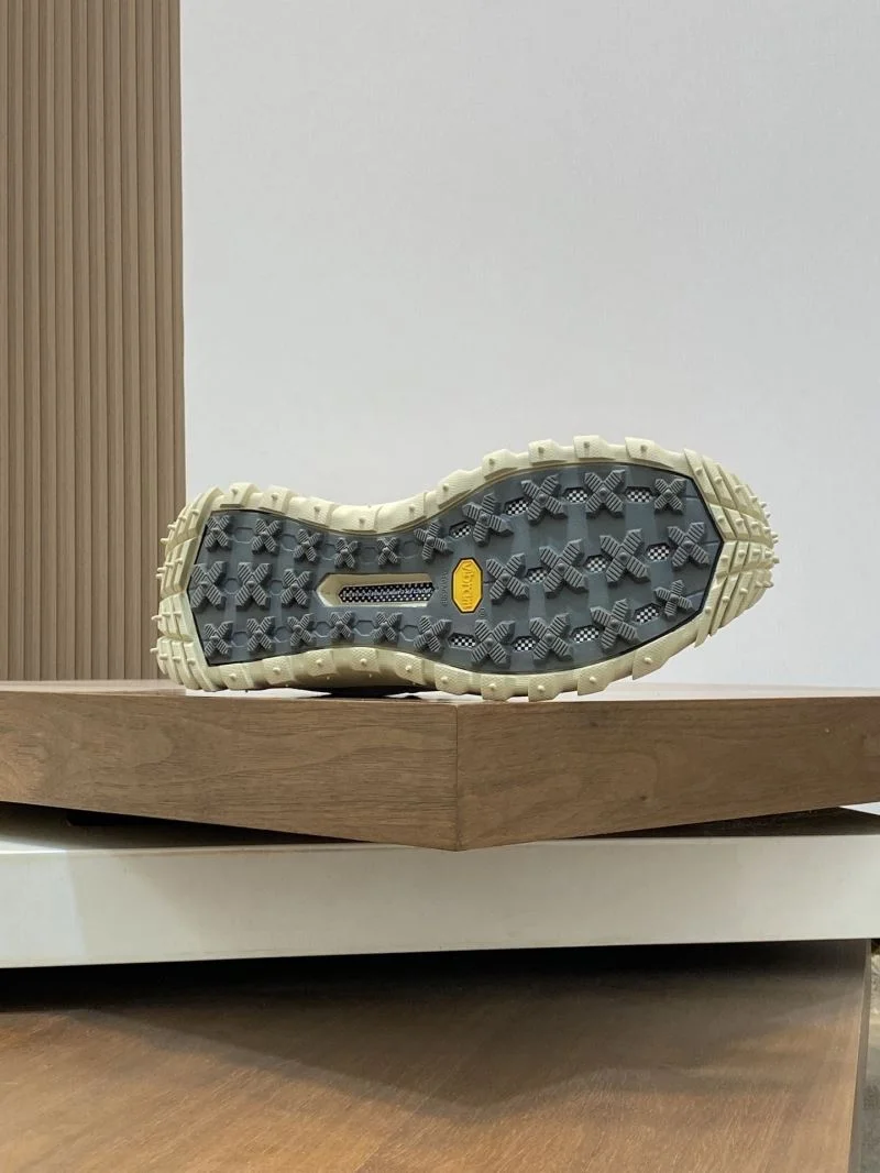 Moncler Shoes SmoothTexture 13636