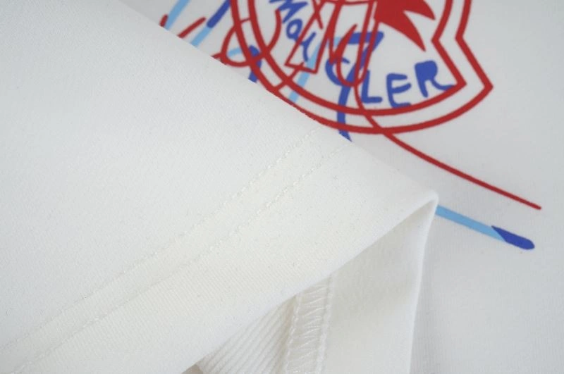 Moncler Short Pants TimelessDesign 143721