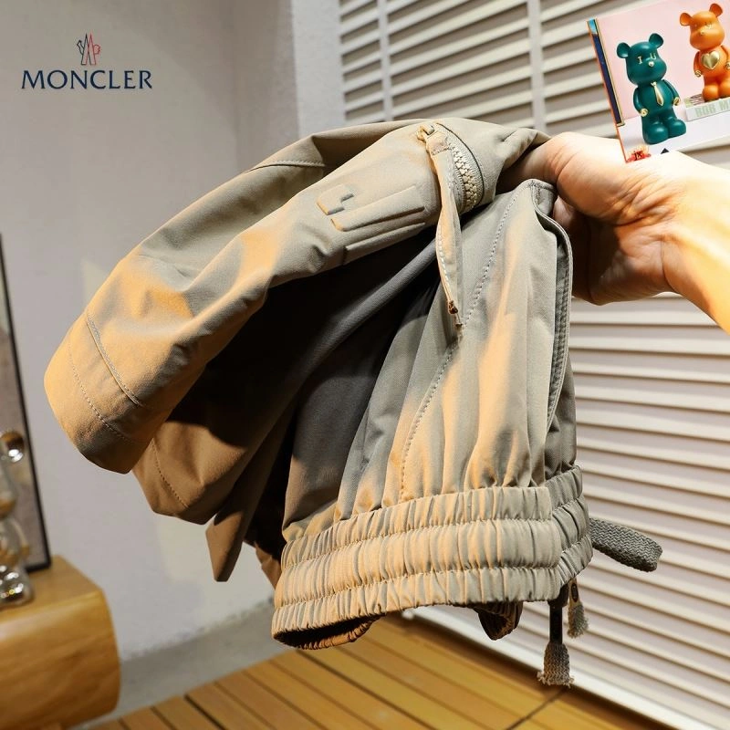 Trendsetting Moncler Short Pants 139850