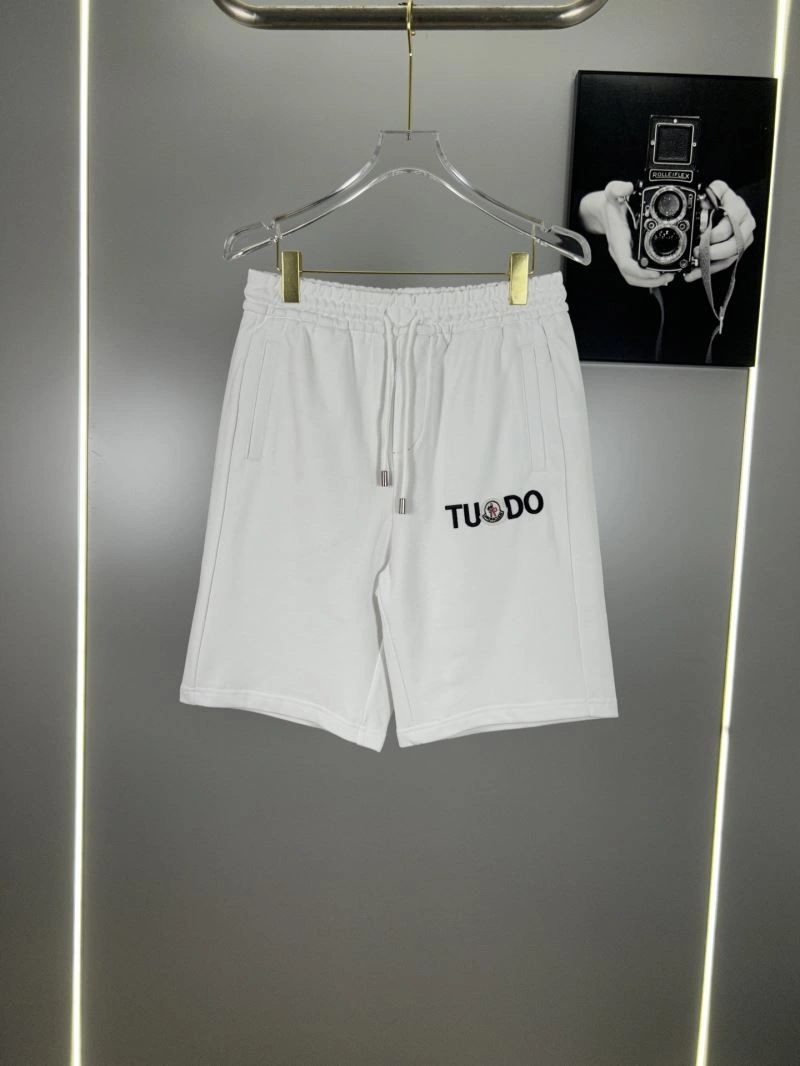 Moncler Short Pants Refined 142743