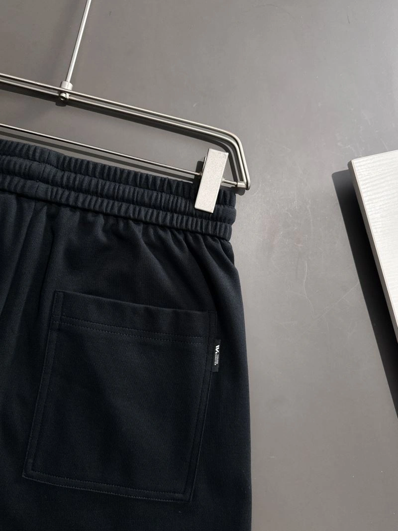 Moncler Short Pants Snug 142758