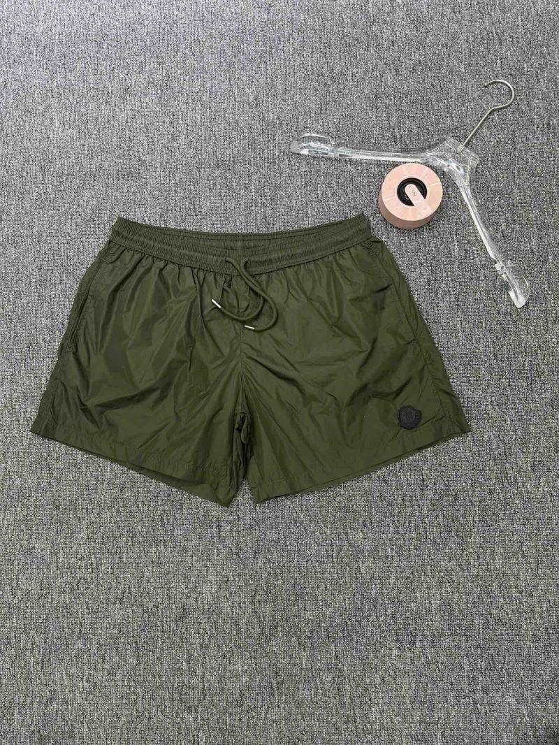 MoistureWicking Moncler Short Pants 143316