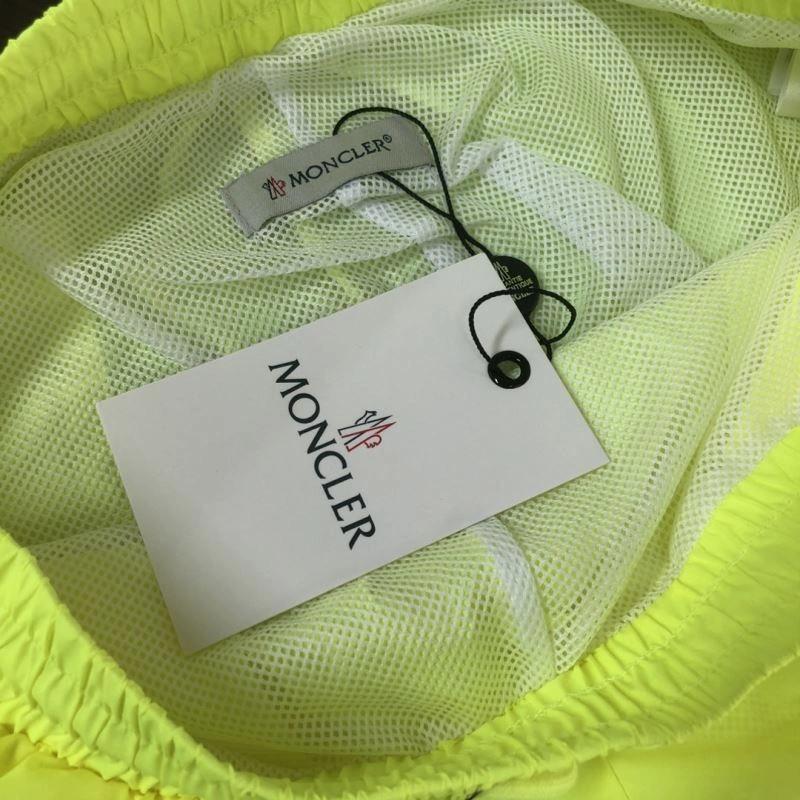 Moncler Short Pants Chic 143307