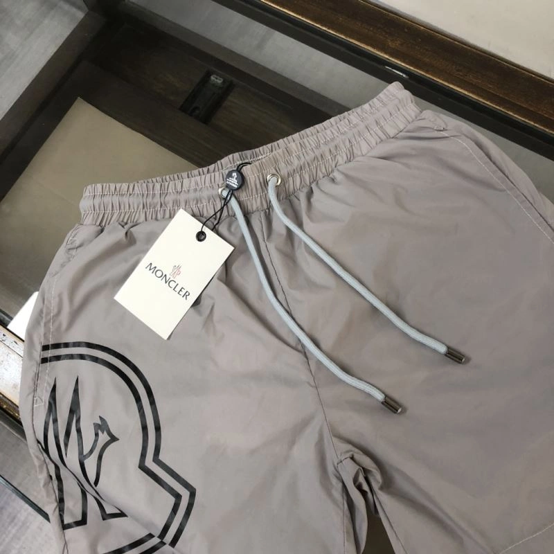 Cozy Moncler Short Pants 143302