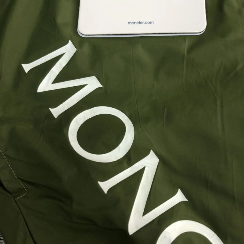 FreshLook Moncler Short Pants 143294
