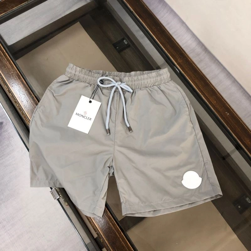 RelaxedFit Moncler Short Pants 143288