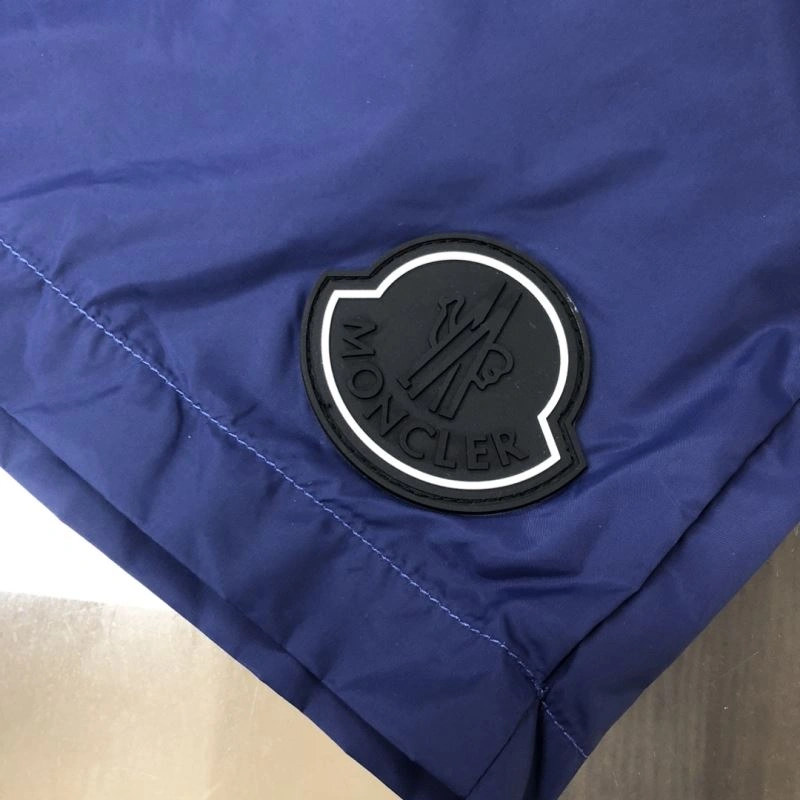 Vibrant Moncler Short Pants 143286