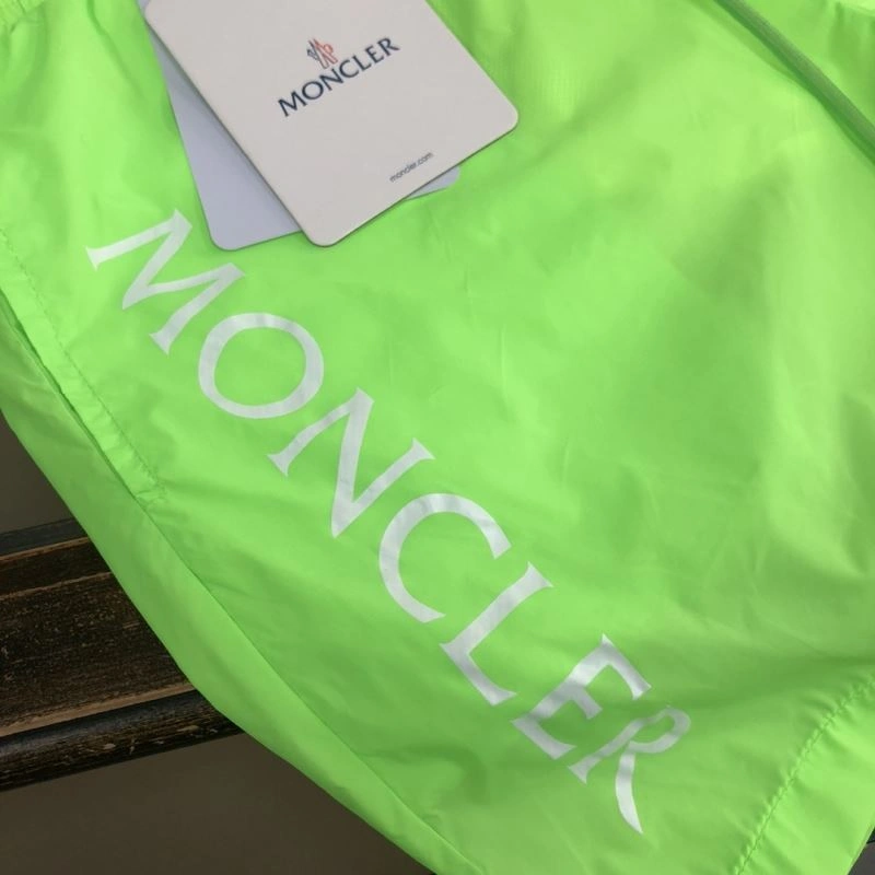 Moncler Short Pants AllSeason 143287