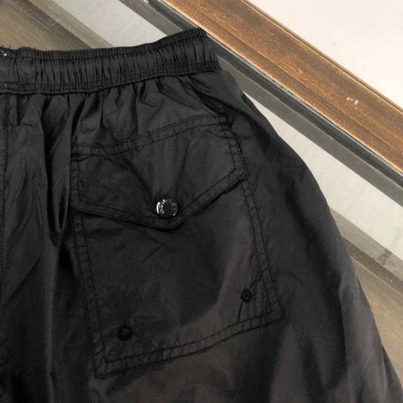 Moncler Short Pants Breathable 143275
