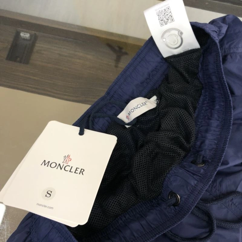 FashionForward Moncler Short Pants 143269
