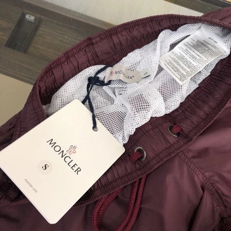 Moncler Short Pants Sporty 143267