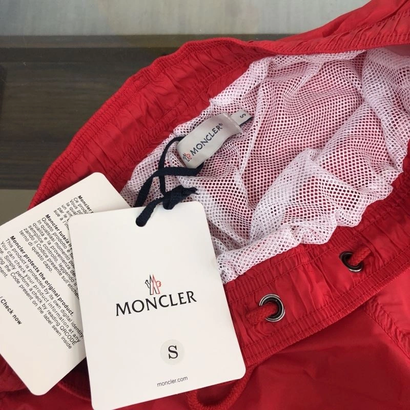 Moncler Short Pants Contemporary 143255