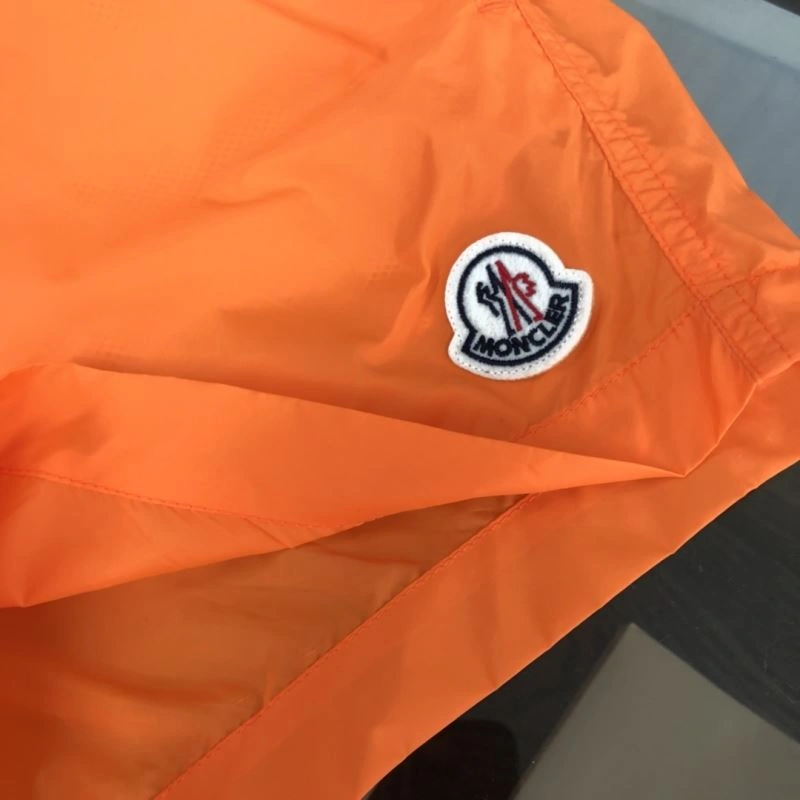 Moncler Short Pants Trendsetting 143261