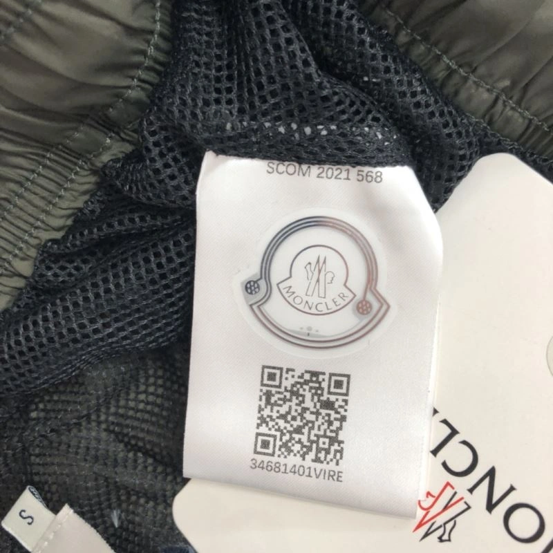 Moncler Short Pants TimelessDesign 143260