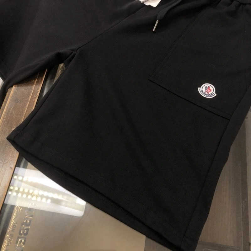 Moncler Short Pants Breathable 143243
