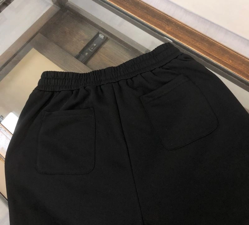 Moncler Short Pants Breathable 143243