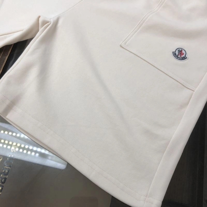 Chic Moncler Short Pants 143250