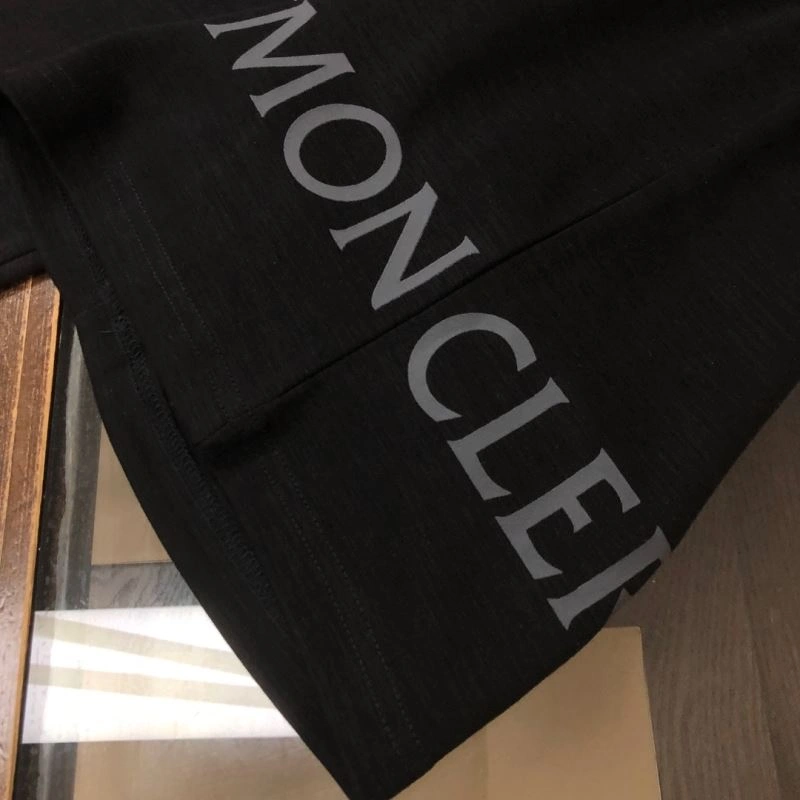 Moncler Short Pants SmartChoice 143242