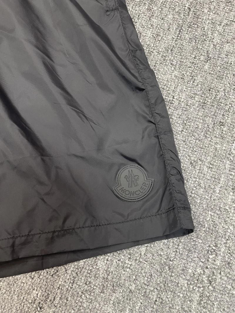 Lightweight Moncler Short Pants 143248
