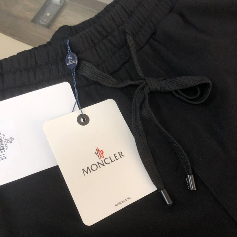 Moncler Short Pants Efficient 143244