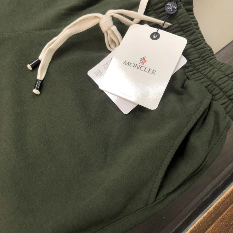 Moncler Short Pants Lightweight 143237