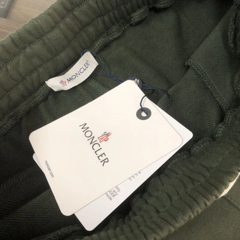 Reliable Moncler Short Pants 143234