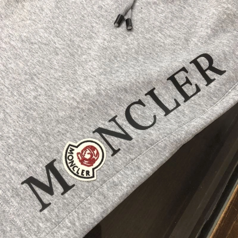 Moncler Short Pants DailyWear 143229