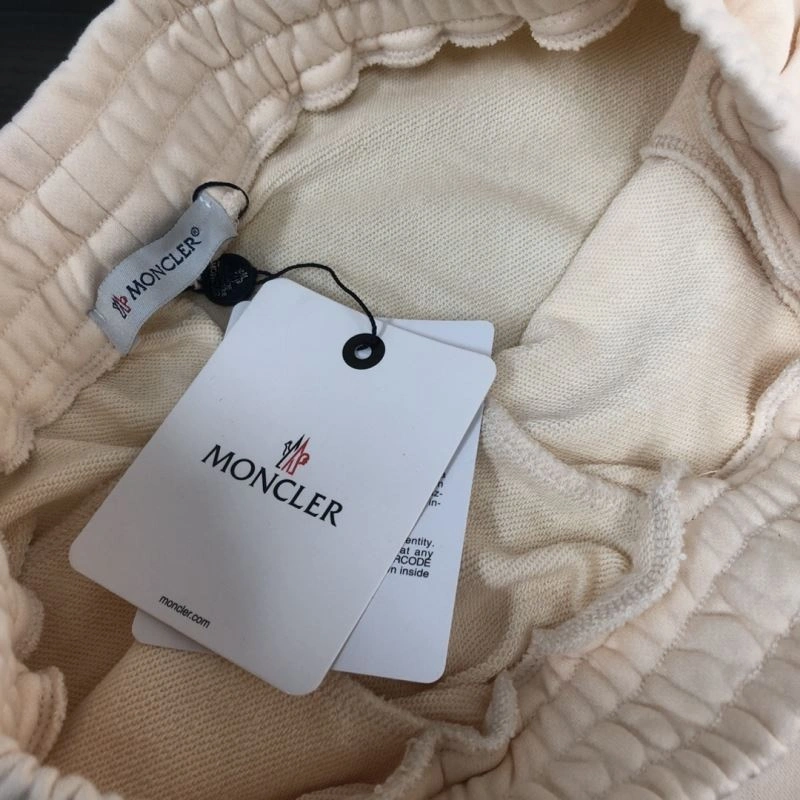 Moncler Short Pants Practical 143226