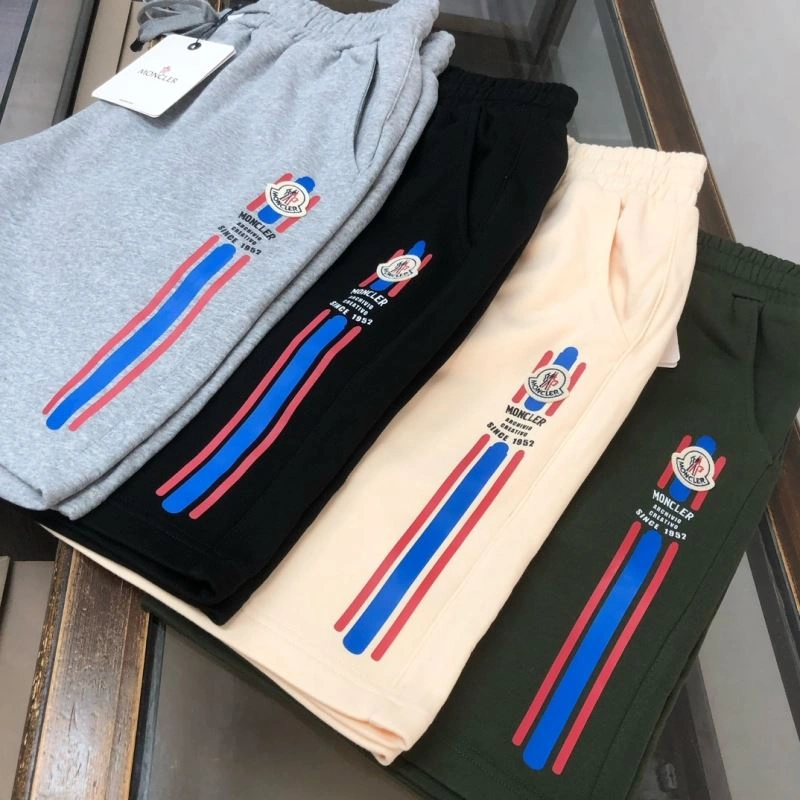 Moncler Short Pants WellDesigned 143235